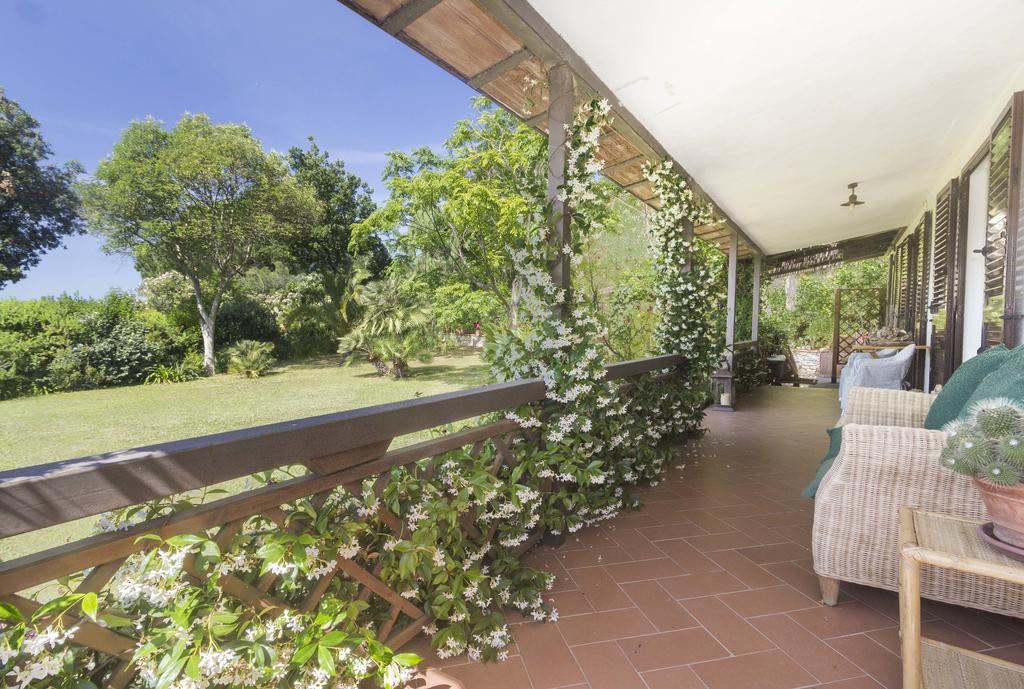 Villa Monserrato - Goelba Porto Azzurro Luaran gambar