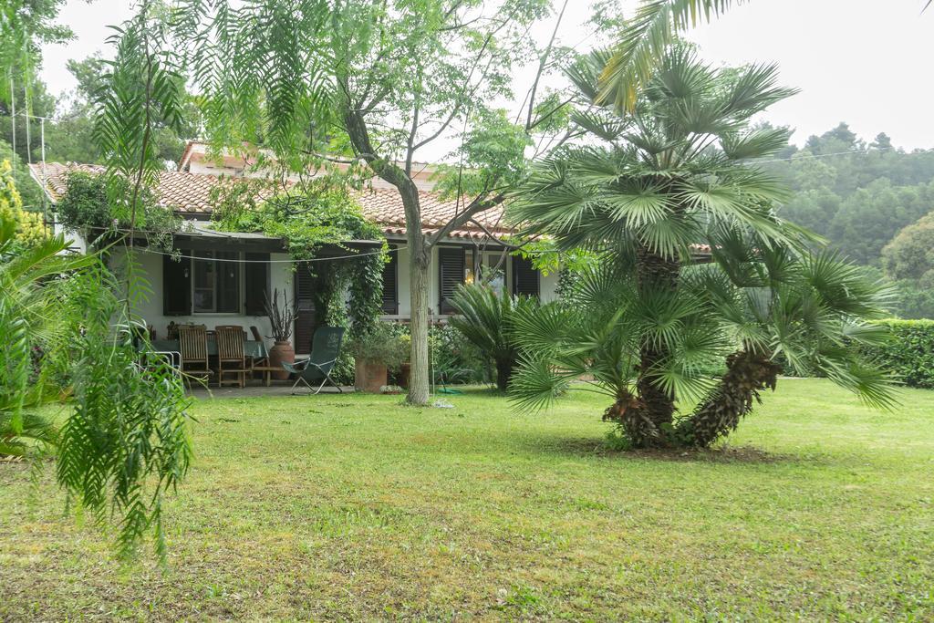Villa Monserrato - Goelba Porto Azzurro Luaran gambar